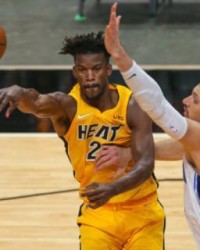 开云体育入口-32岁巴特勒依旧在进化 热火当家已是一流传球手